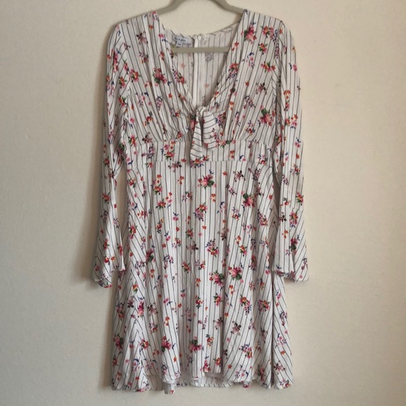 love, Fire Dresses & Skirts - Amazing NWT dress 💕